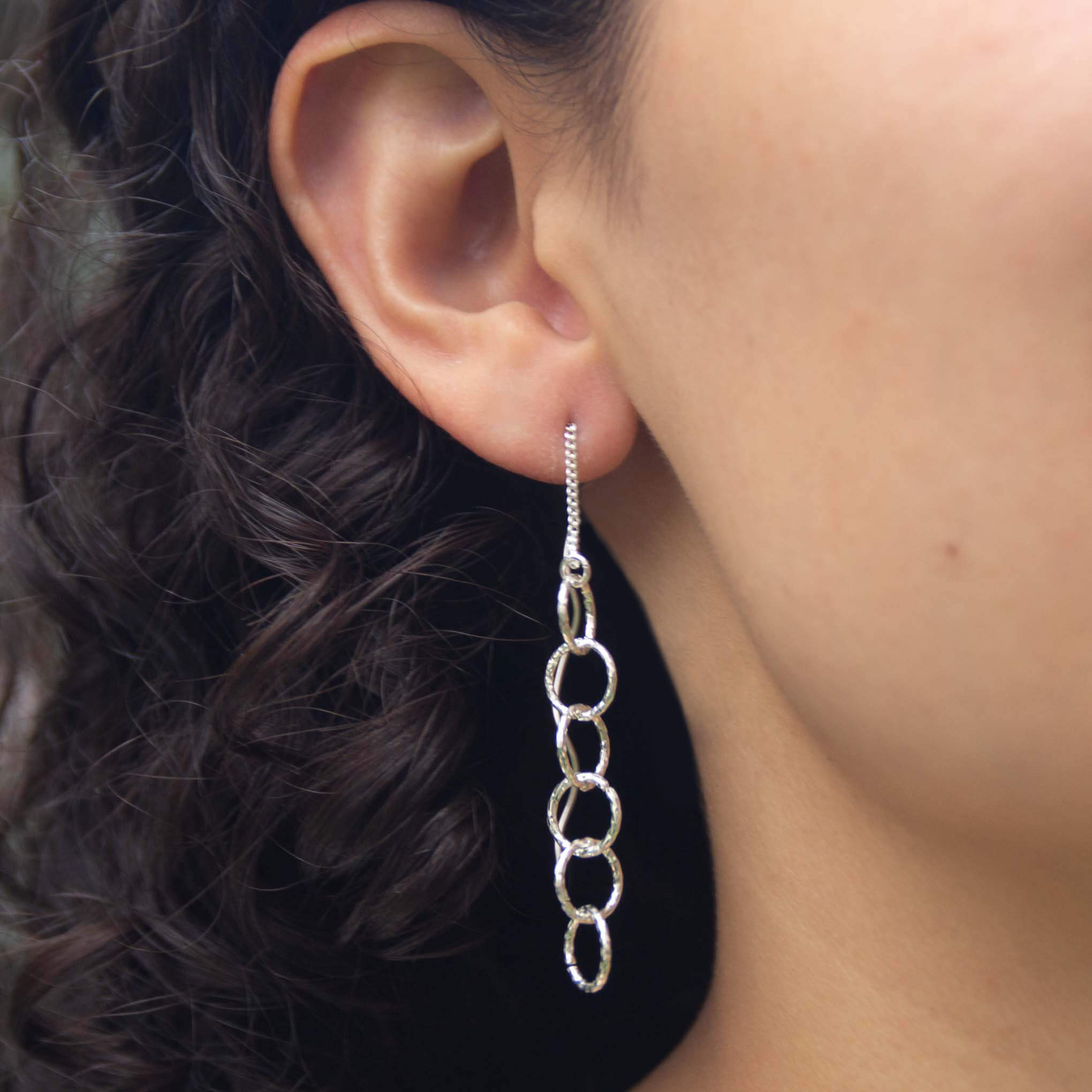 Aretes circulos entrelazados de plata estilo violador de plata mexicana